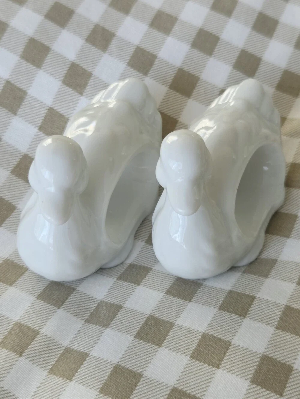 Vintage Set Of 2 White Ceramic / Porcelain Duck Napkin Rings